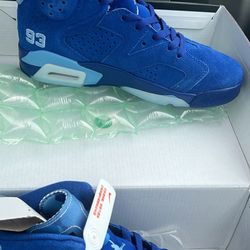 Retro 6 Jordans Blue Size 9