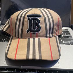 Burberry Hat Size XL