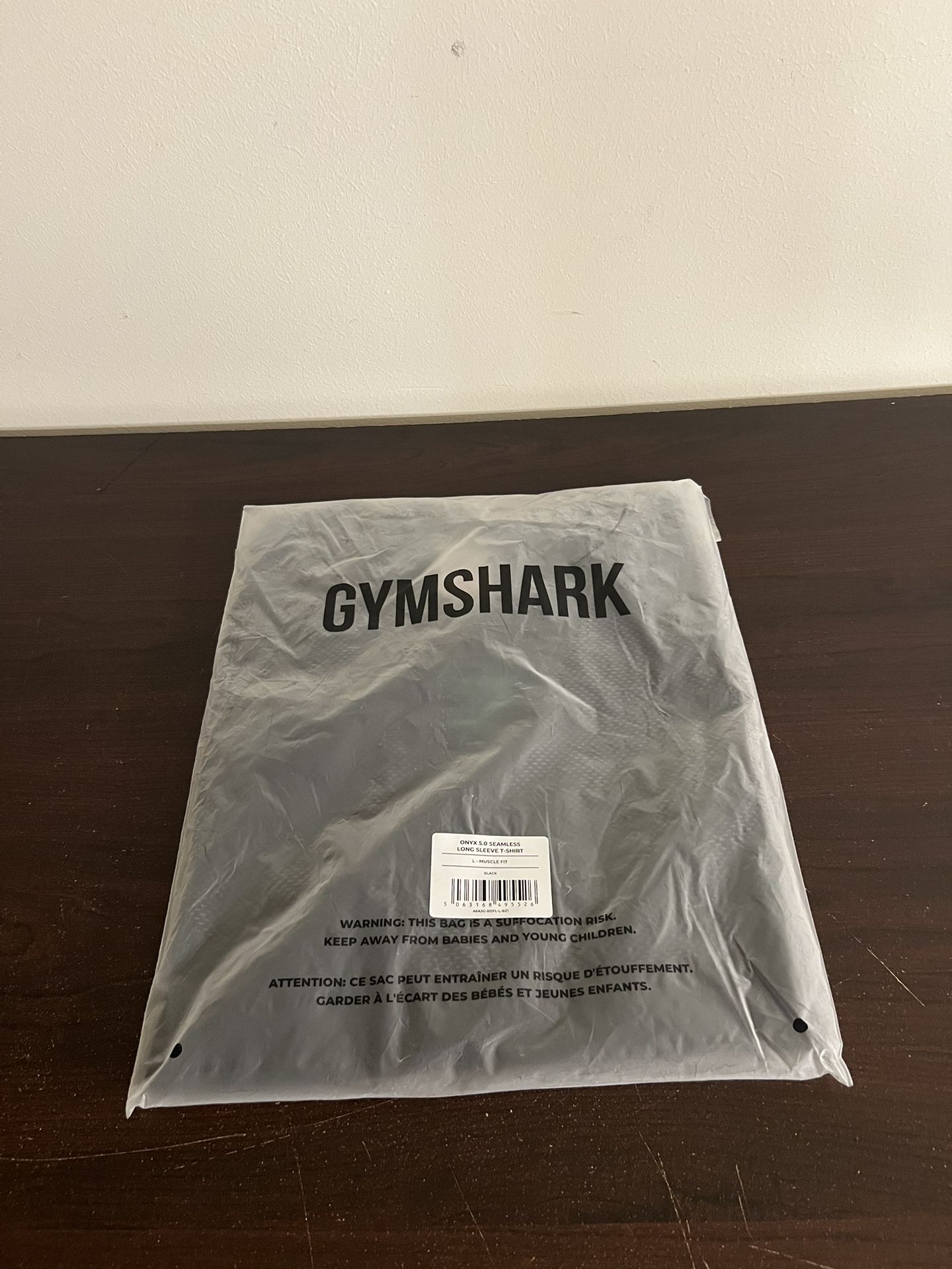 Gymshark Onyx 5.0 Seamless T-Shirt Black Lift Green LONG SLEEVE LARGE IN HAND