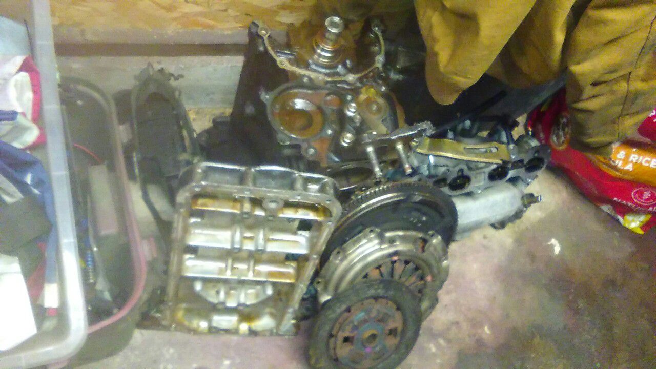 2.0 Mazda motor parts