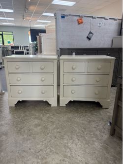 Nightstands (set of 2)