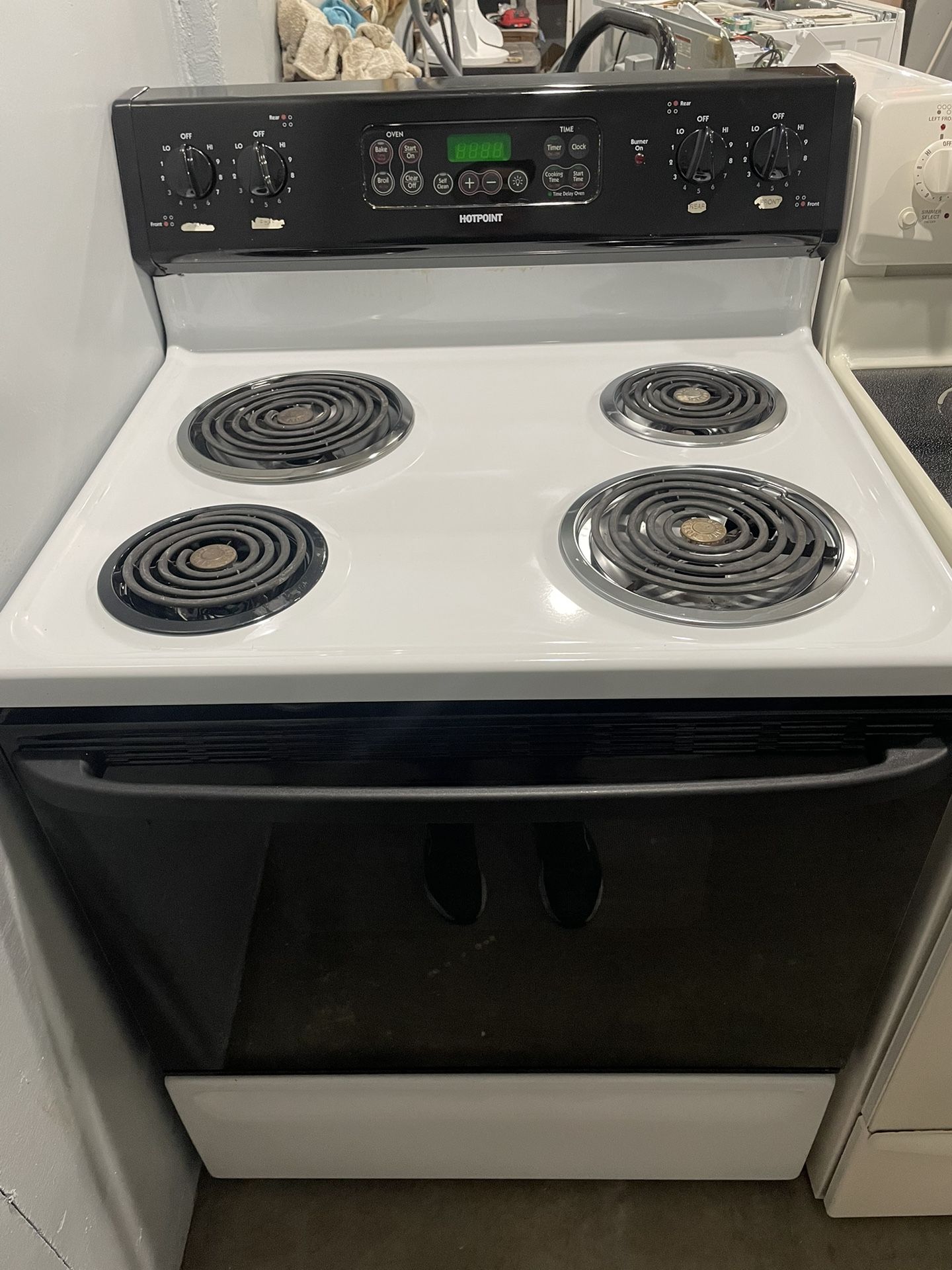 Hotpoint Stove Electric