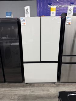Samsung - Bespoke 36 Inch Wide French Door Refrigerator With Beverage center In White Glass 😍