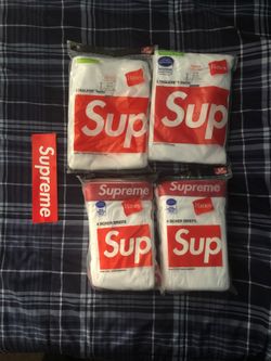Supreme‼️ underwear package