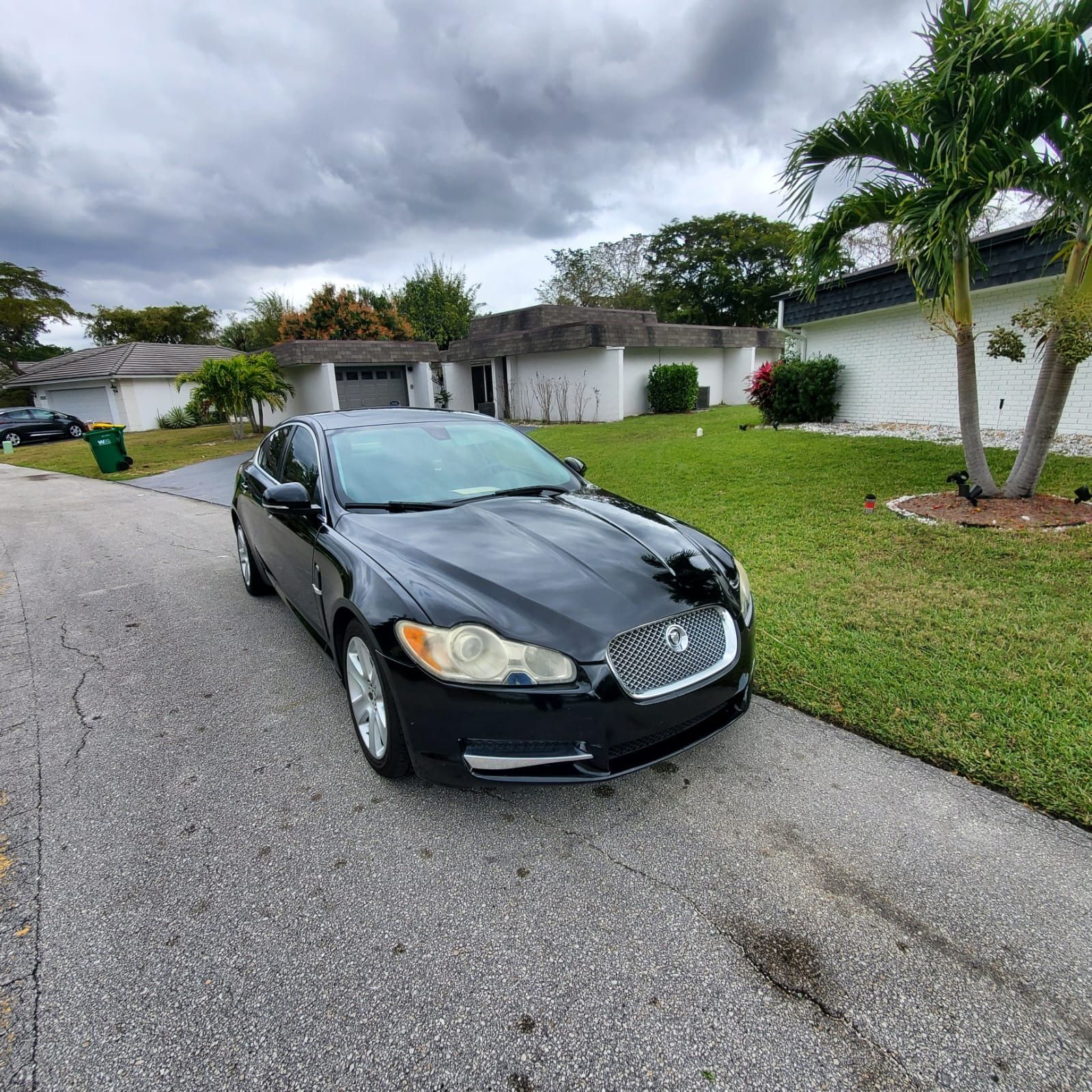 2010 Jaguar XF