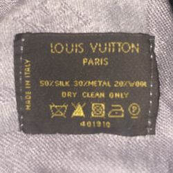 Louis Vuitton Shawl for Sale in San Antonio, TX - OfferUp