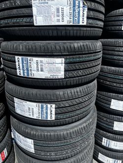 Kumho Majesty9 Solus TA91 245/45 ZR18 XL Tires