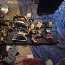 Dewalt Tiools