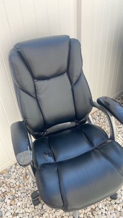 Free Desk Chair. See pics.