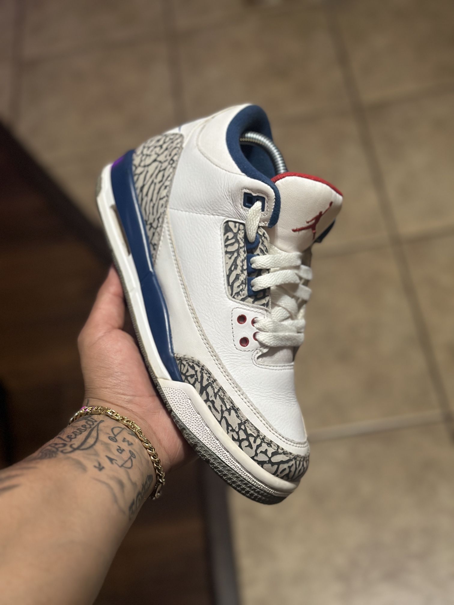 Jordan 3 Retro Blue Size 7y