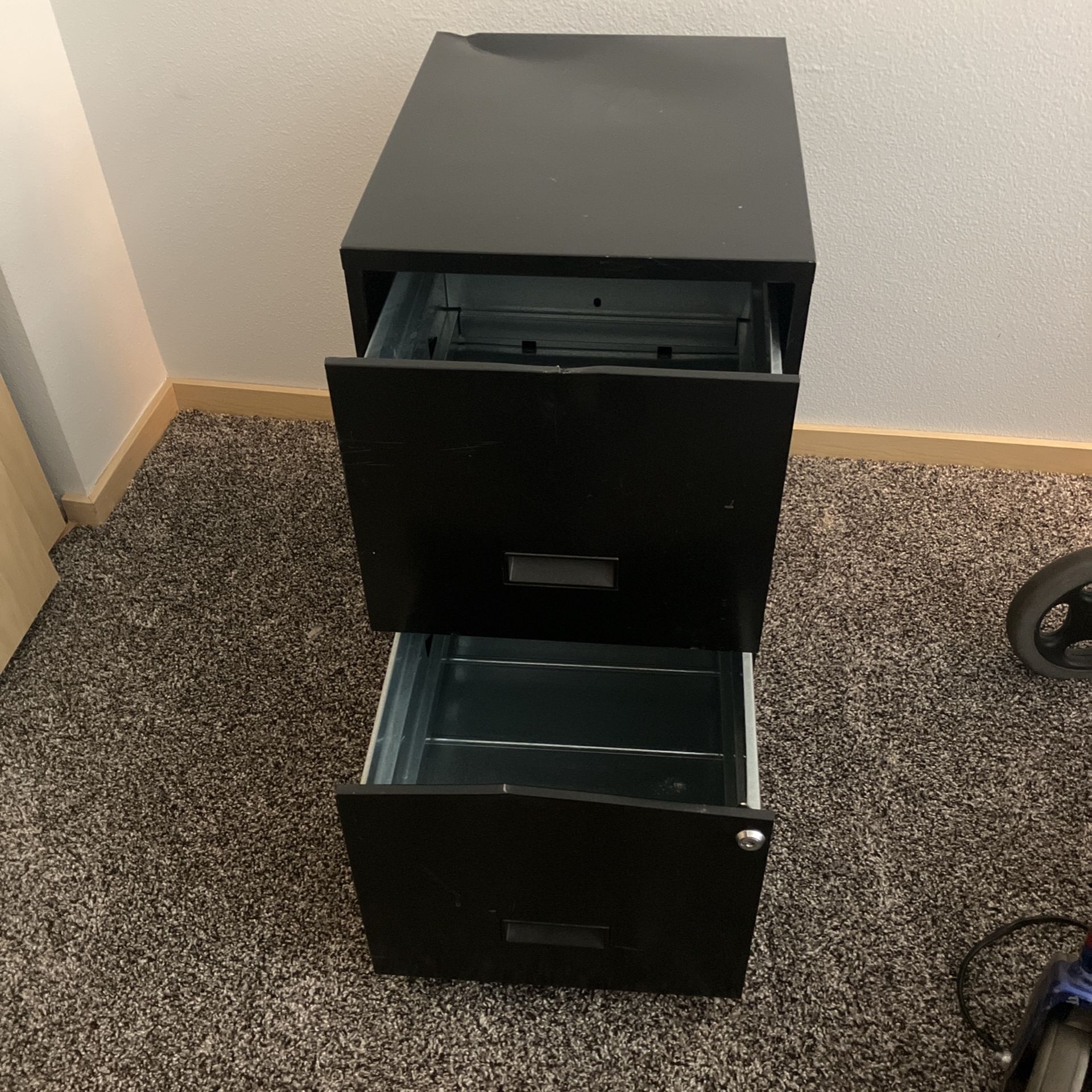 File cabinet