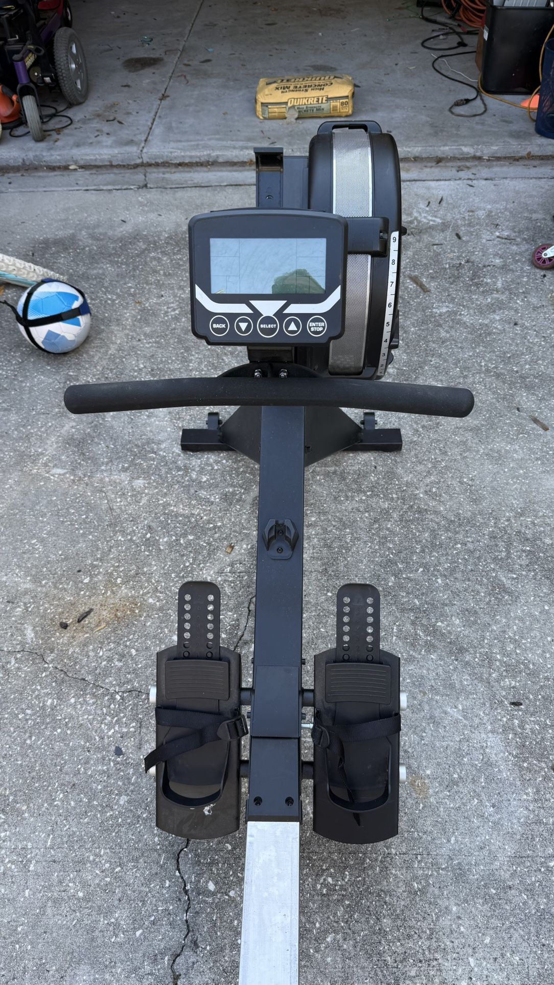 Rowing Machine 
