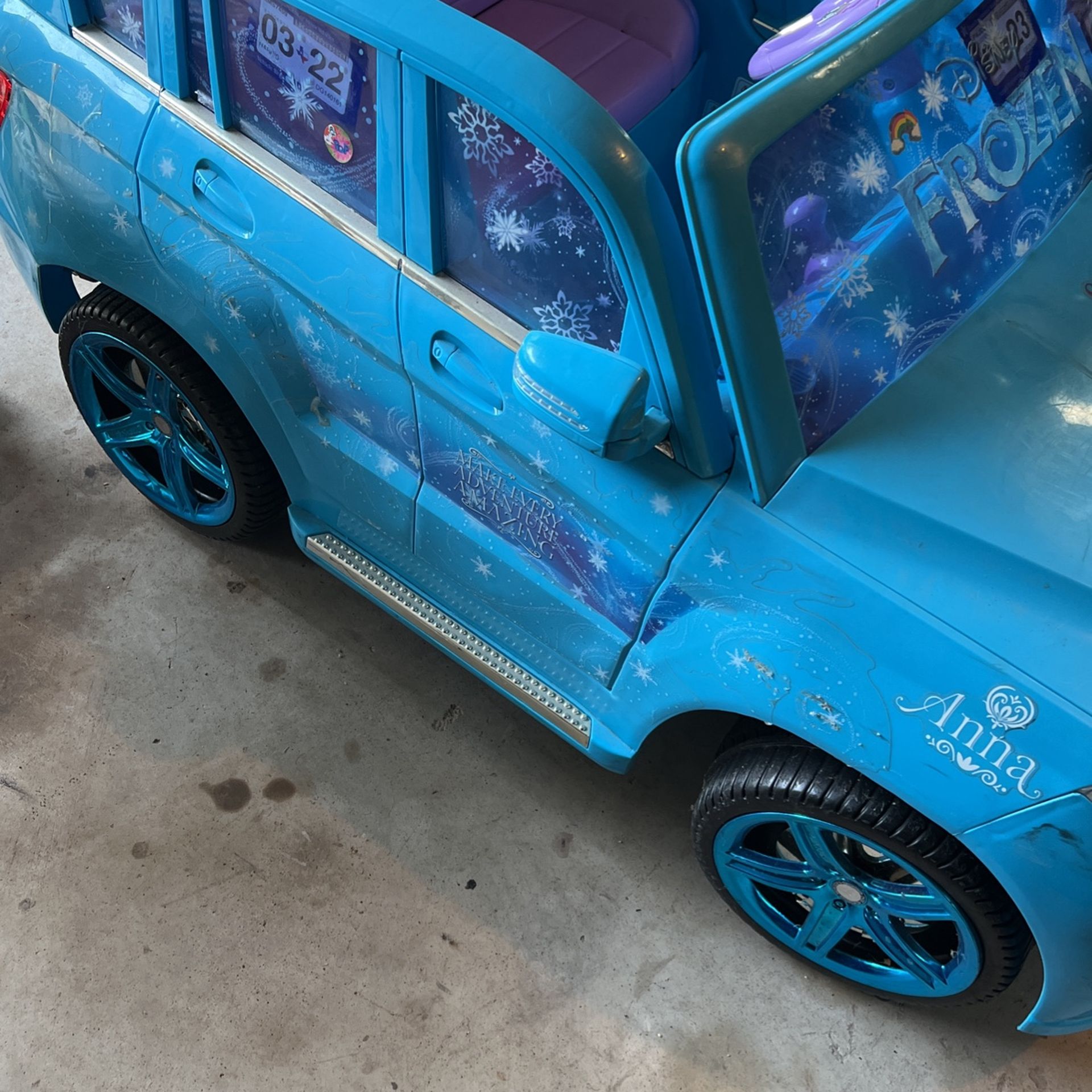 Frozen Elsa Ana Kids Car