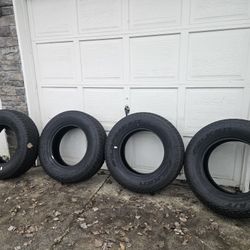 Brand New Falken Wildpeak At3 265/70R18.  