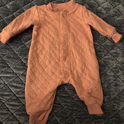 Carters Baby Girl Pjs 0-3