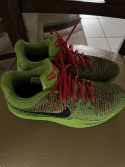 Kobe Grinch Mamba Mentality 8.5