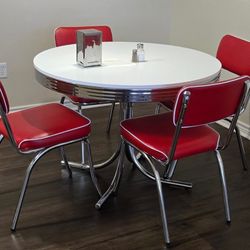 Retro Dining Set