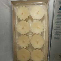 Partylite Floater Candles (8) Vanilla