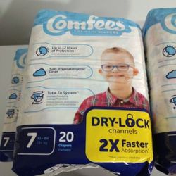 Comfees Diapers Size 7 
