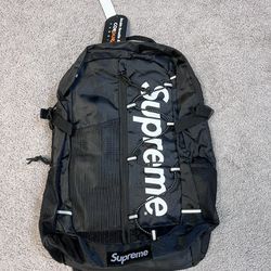 Supreme LV backpack for Sale in New York, NY - OfferUp