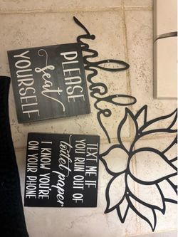 Bathroom set decor