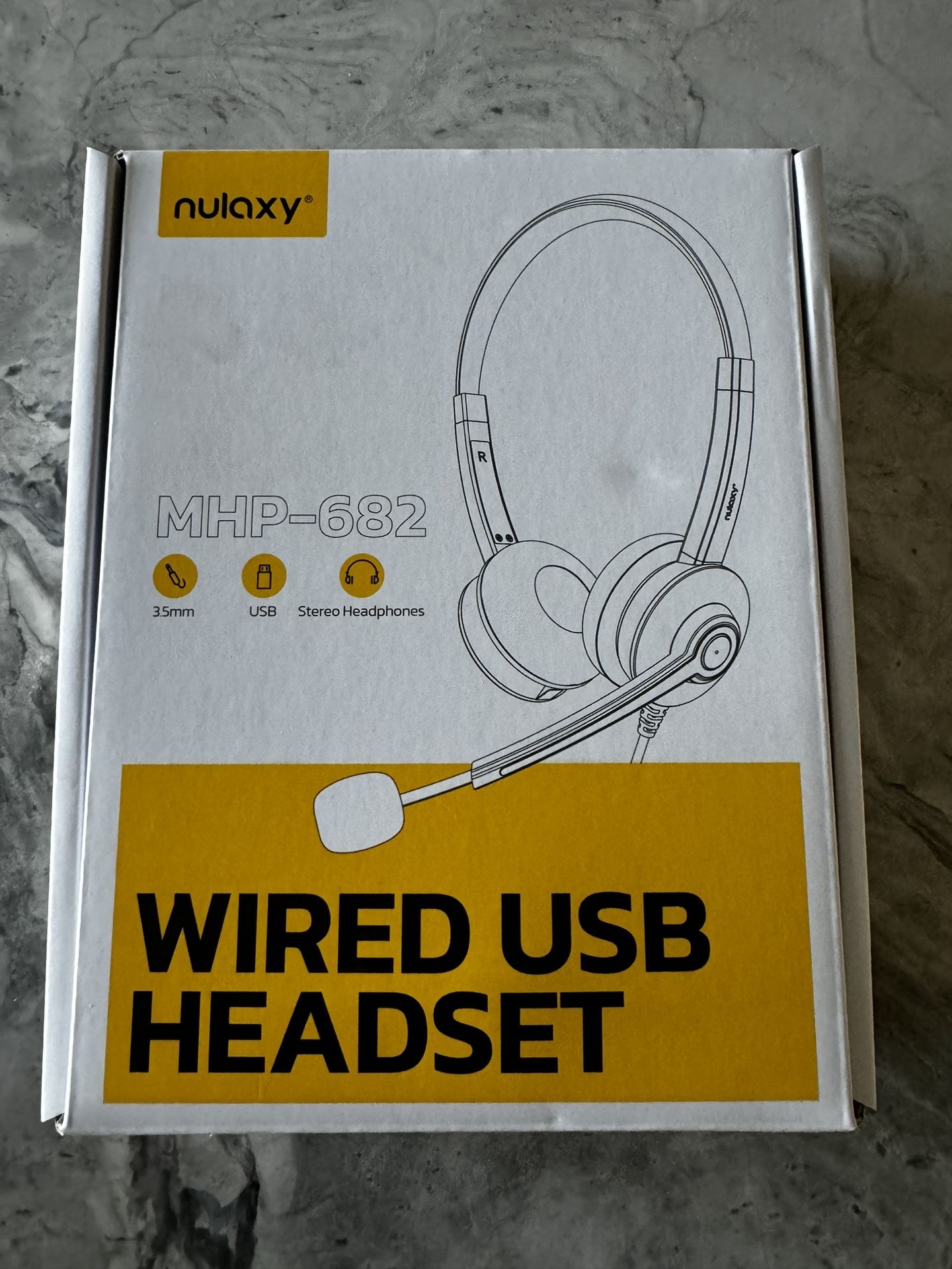 Nulaxy Wired USB Headset MHP-682. 👍 👍 👍
