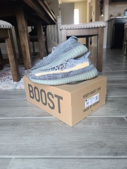 addidas Yeezy Boost 350 v2 Ash Blue Size 12