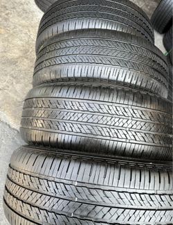 235 50 20 BRIDGESTONE I sell this Seth of tires with 80% of Life the 4