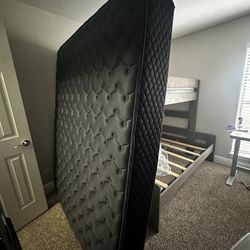 Queen Mattress 