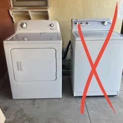 ** LIKE NEW ** Dryer - Great condition