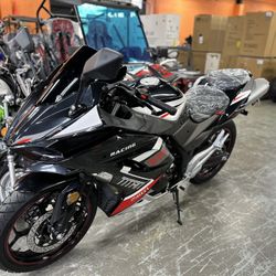 Titán 250 Motorcycle || Low Payments || Layaway Available 