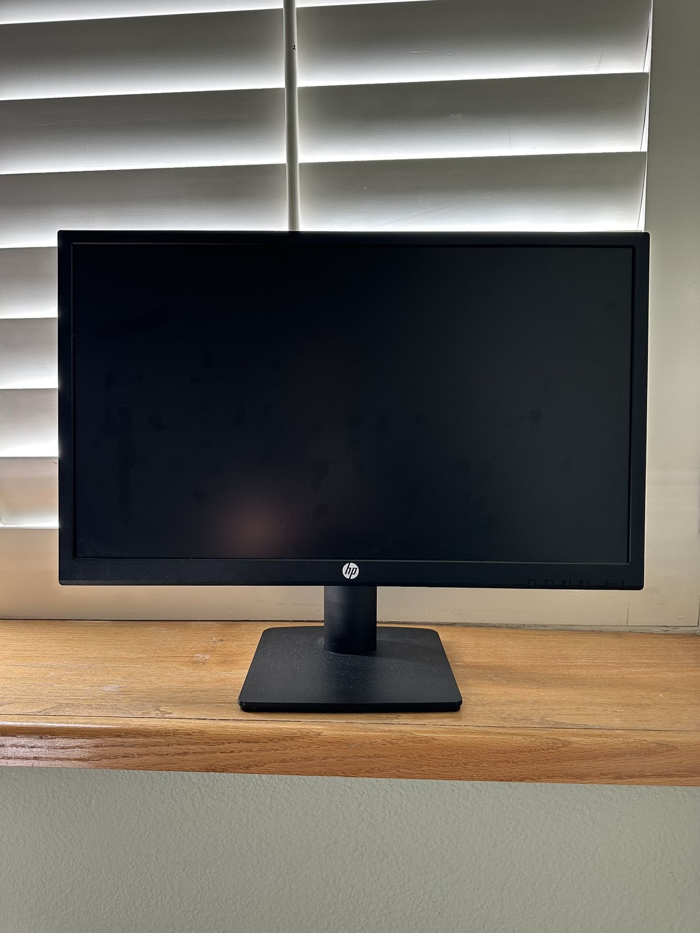 HP 21.5” Monitor – Great Condition – $50