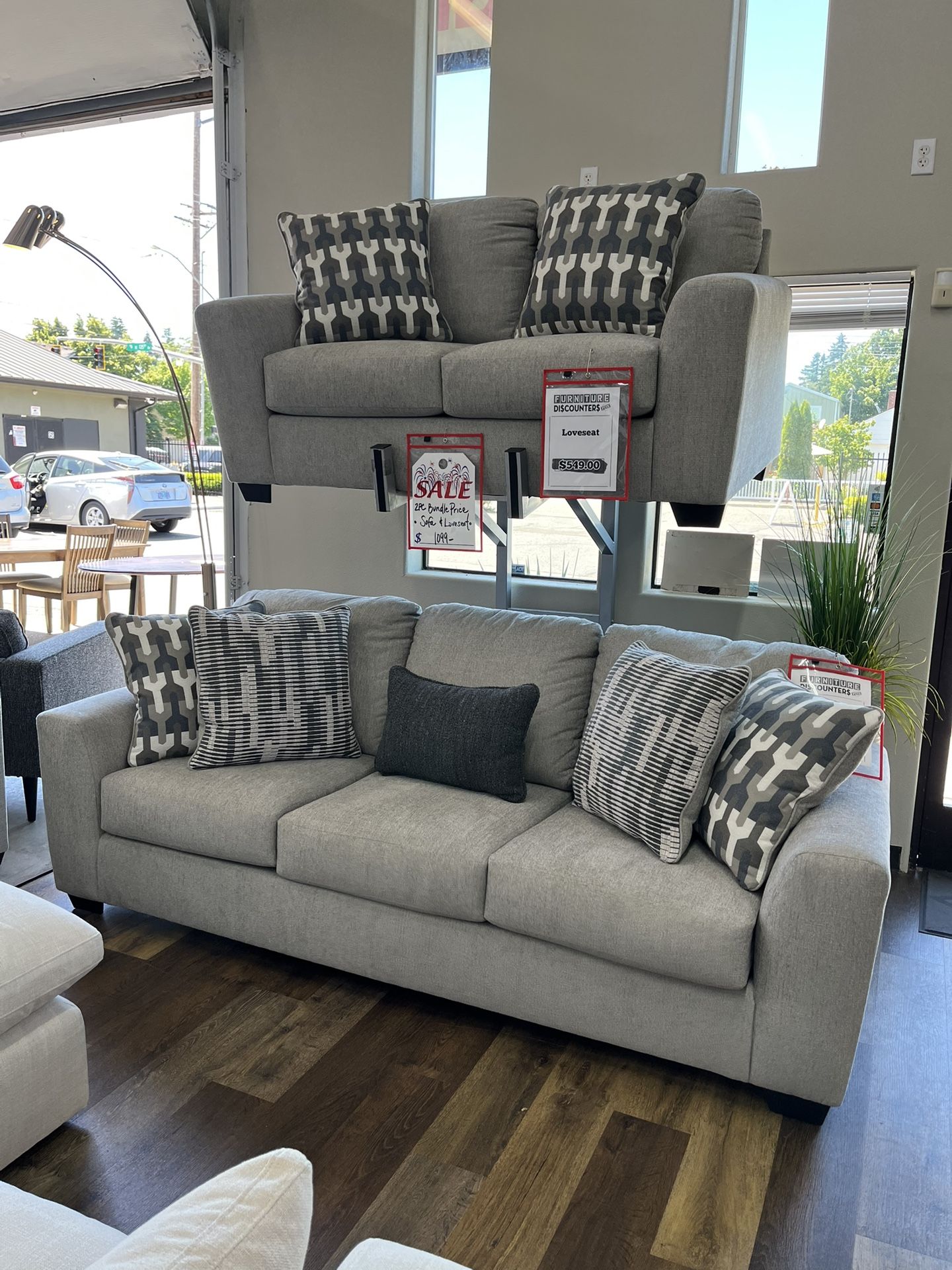 2pc Sofa And Loveseat Set