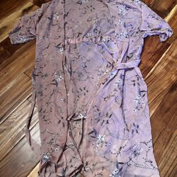 Women’s mauve floral duster cardigan. Size large