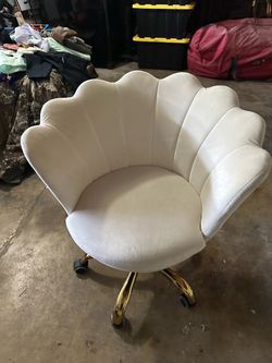 Desk/Vanity Chair