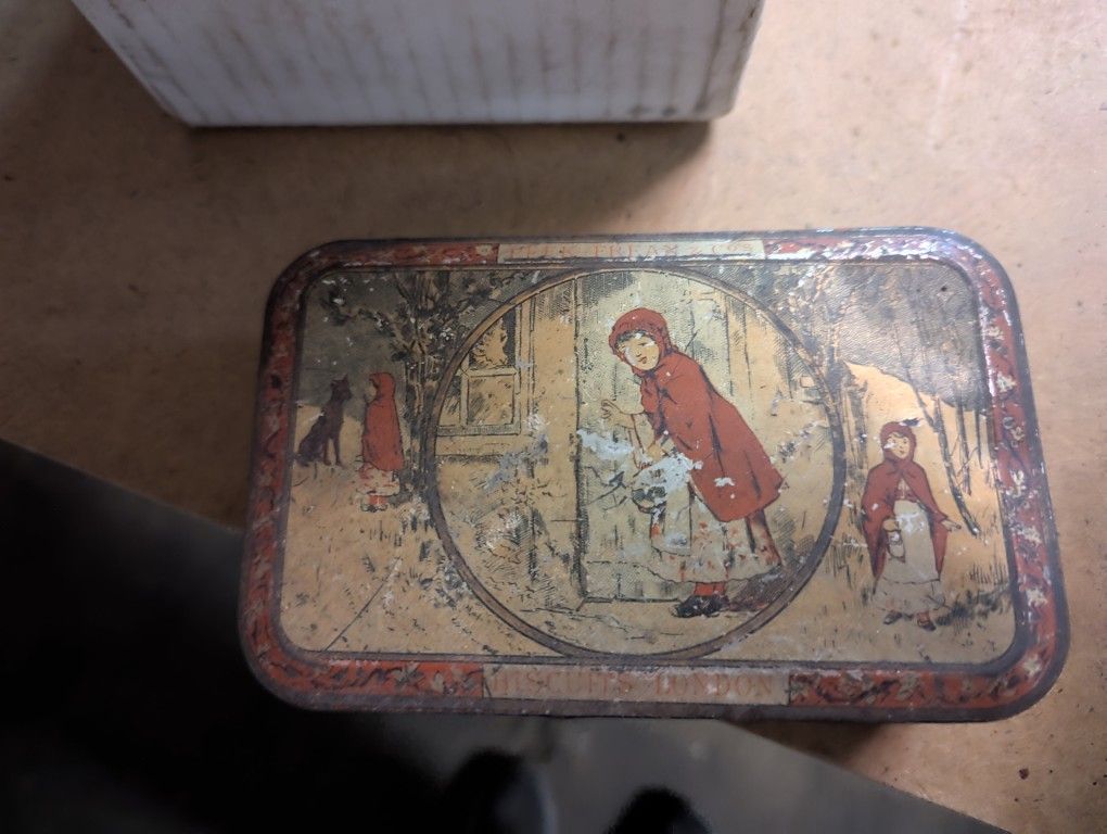 1920s Antique Tin Box