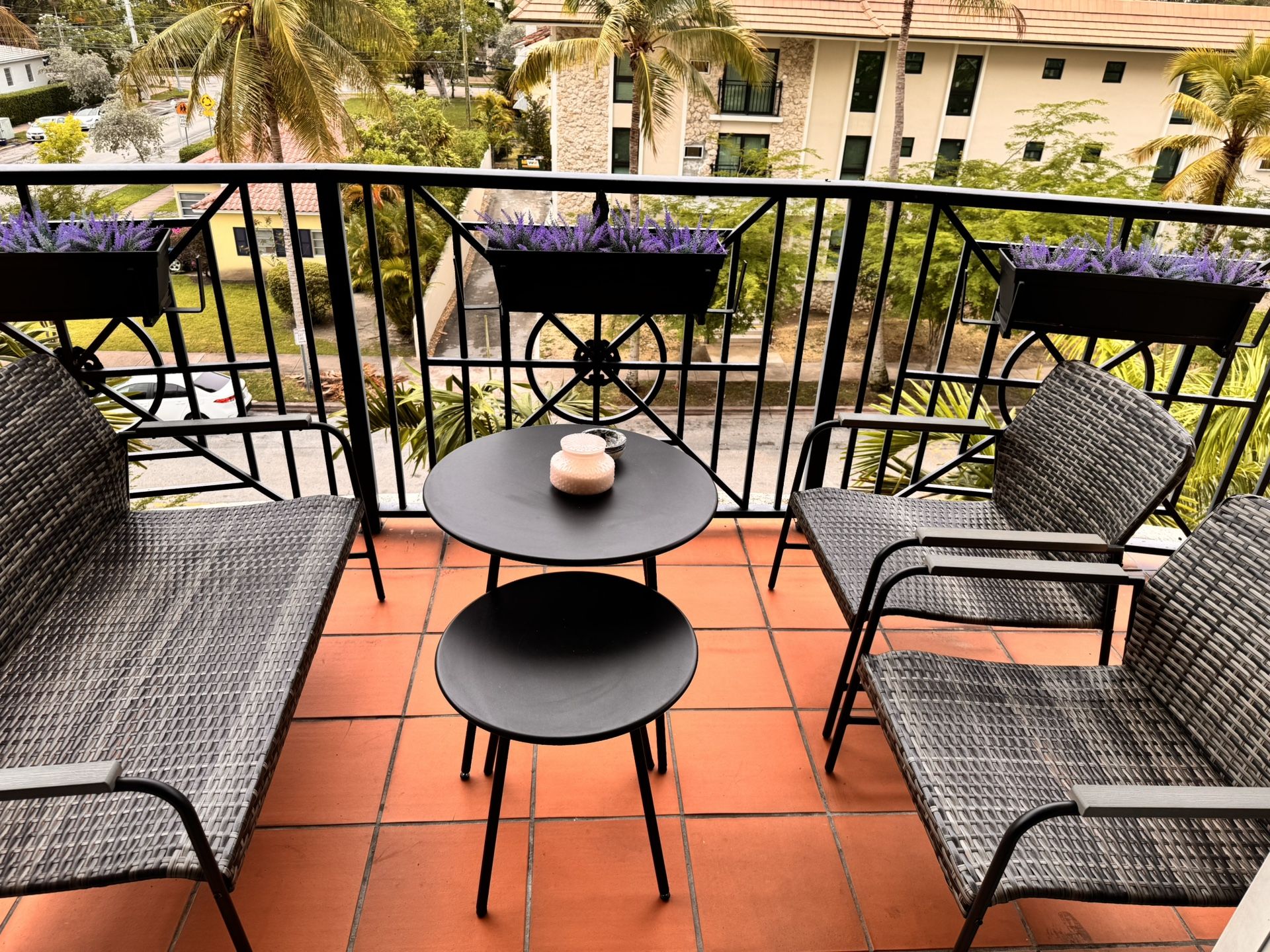 Very Cute Patio /Balcony Furniture Set