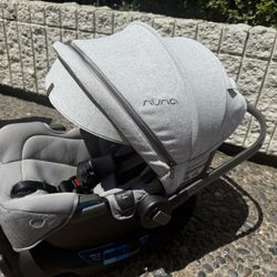 NUNA infant Car seat 
