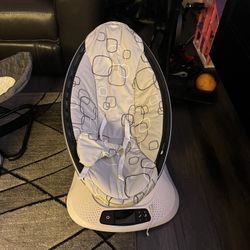 4moms Mamaroo 