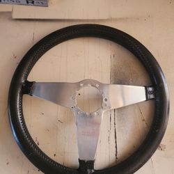 STEERING WHEELS 