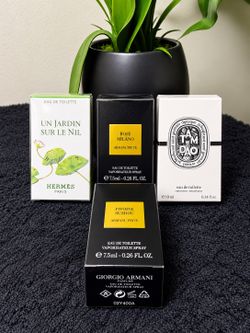 ✨ Brand New 4 mini travel-size perfumes.