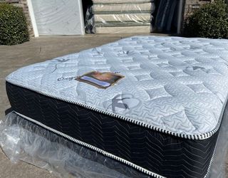 Orthopedic Supreme Ultra Plush Queen Size Mattress!!