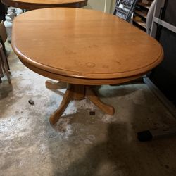 Solid Oak Kitchen table with 4 matching chairs