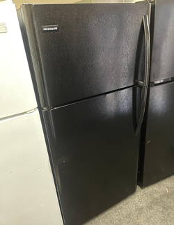 Frigidaire Top Freezer Fridge – Black, clean interior, 19 cu ft