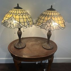 Bieye L10817 Baroque Tiffany Stained Glass Table Lamps
