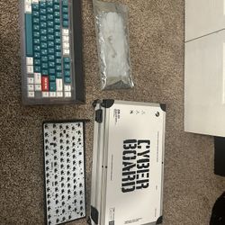 Cyberboard Xmas Edition White Polycarbonate 