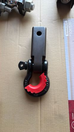 Shackle