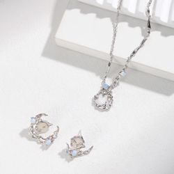 Brand New Silver 925 Necklace 