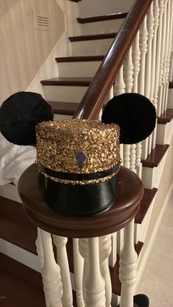 Disney Mickey Mouse Conductor Sequin Ear Hat NWT S/M