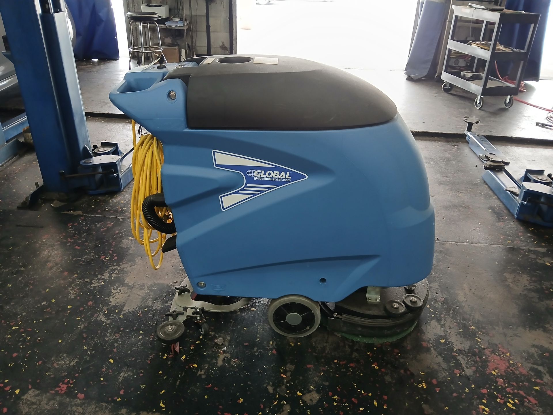 Walk Behind Floor Cleaner